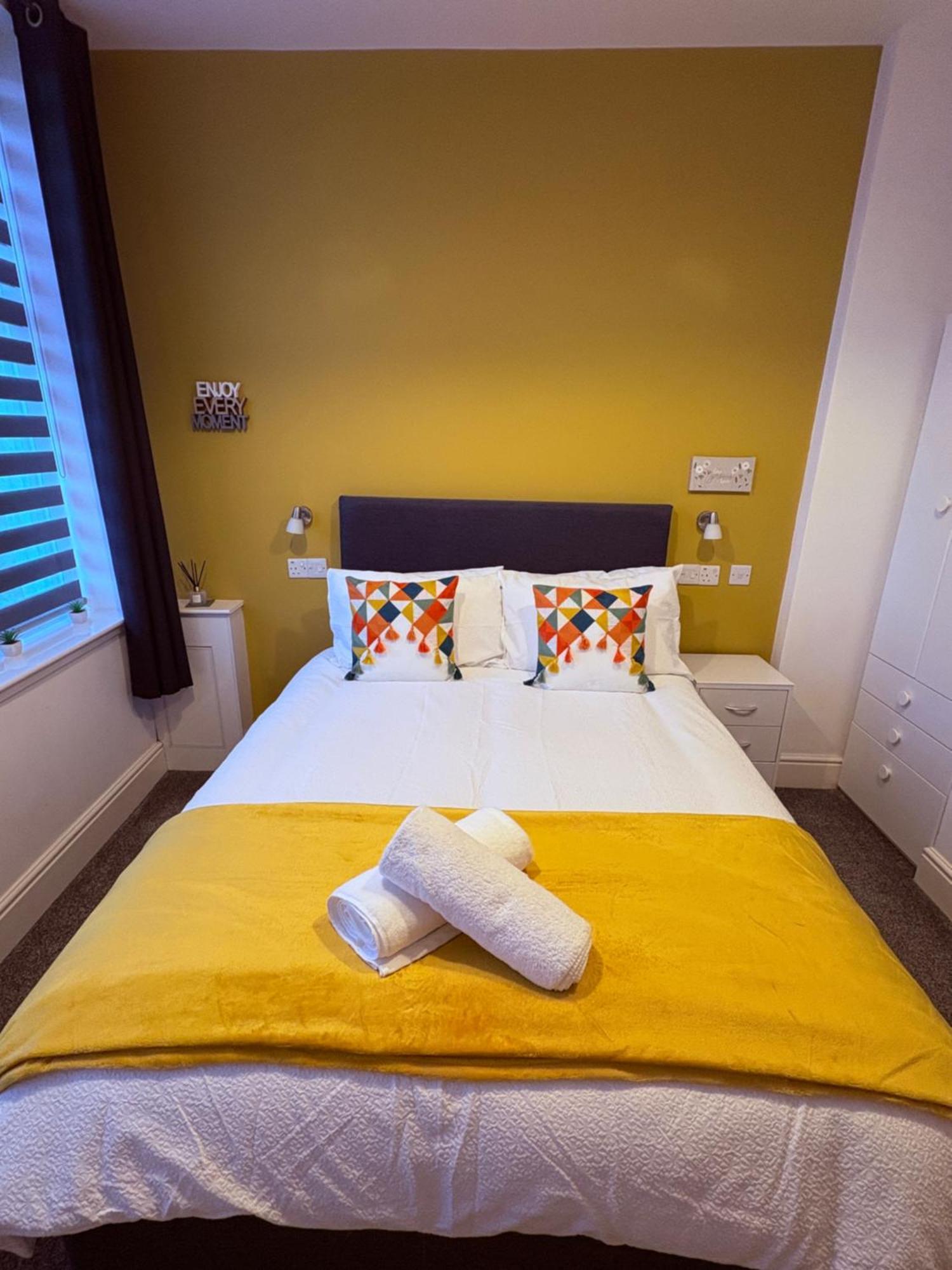 Mandela House Apartments Kirkcaldy Kültér fotó